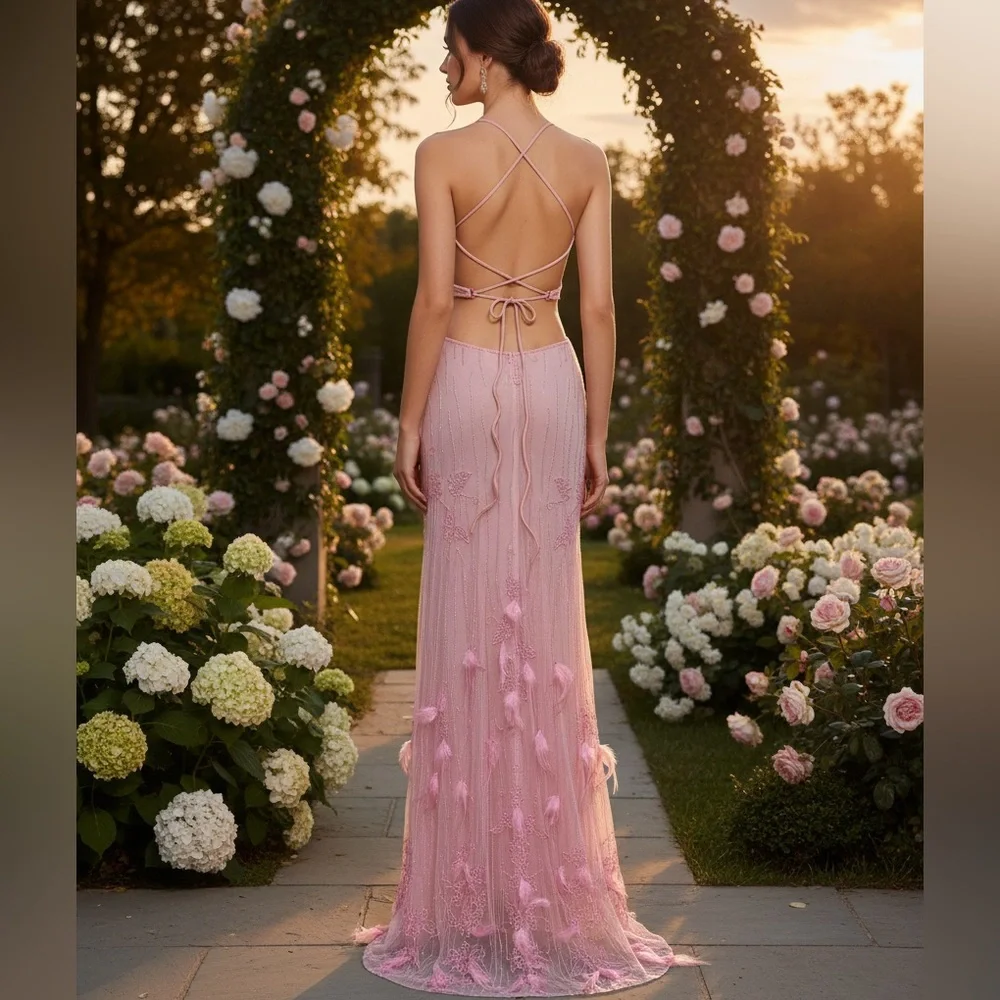 Elegant Pink hand beaded Evening or Prom Dress FEATHERS - Women's Formal‎ Gown
